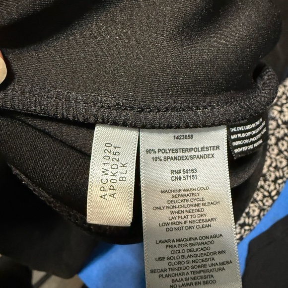 Andrew Marc Black High Waisted Stretch Leggings XS - Picture 7 of 9